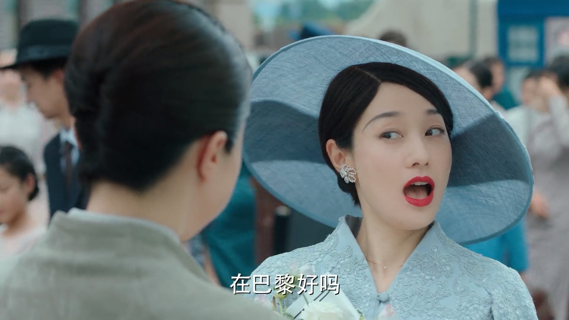 线上“水花兄弟”生涯：库里在季后赛中连续五场投中六个以上三分球！