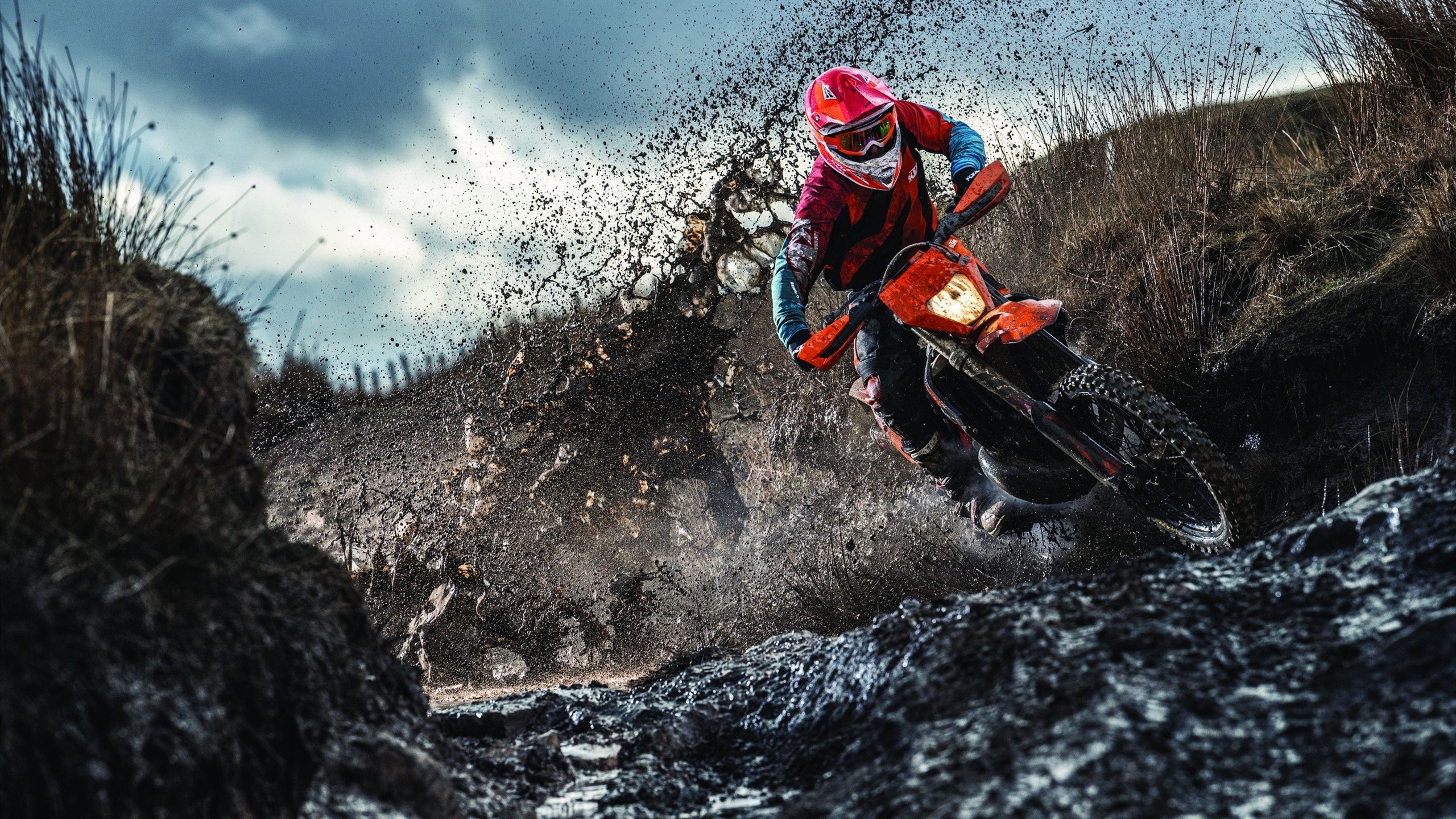 “漂移之舞：弯道中的速度艺术”，漂移舞蹈视频